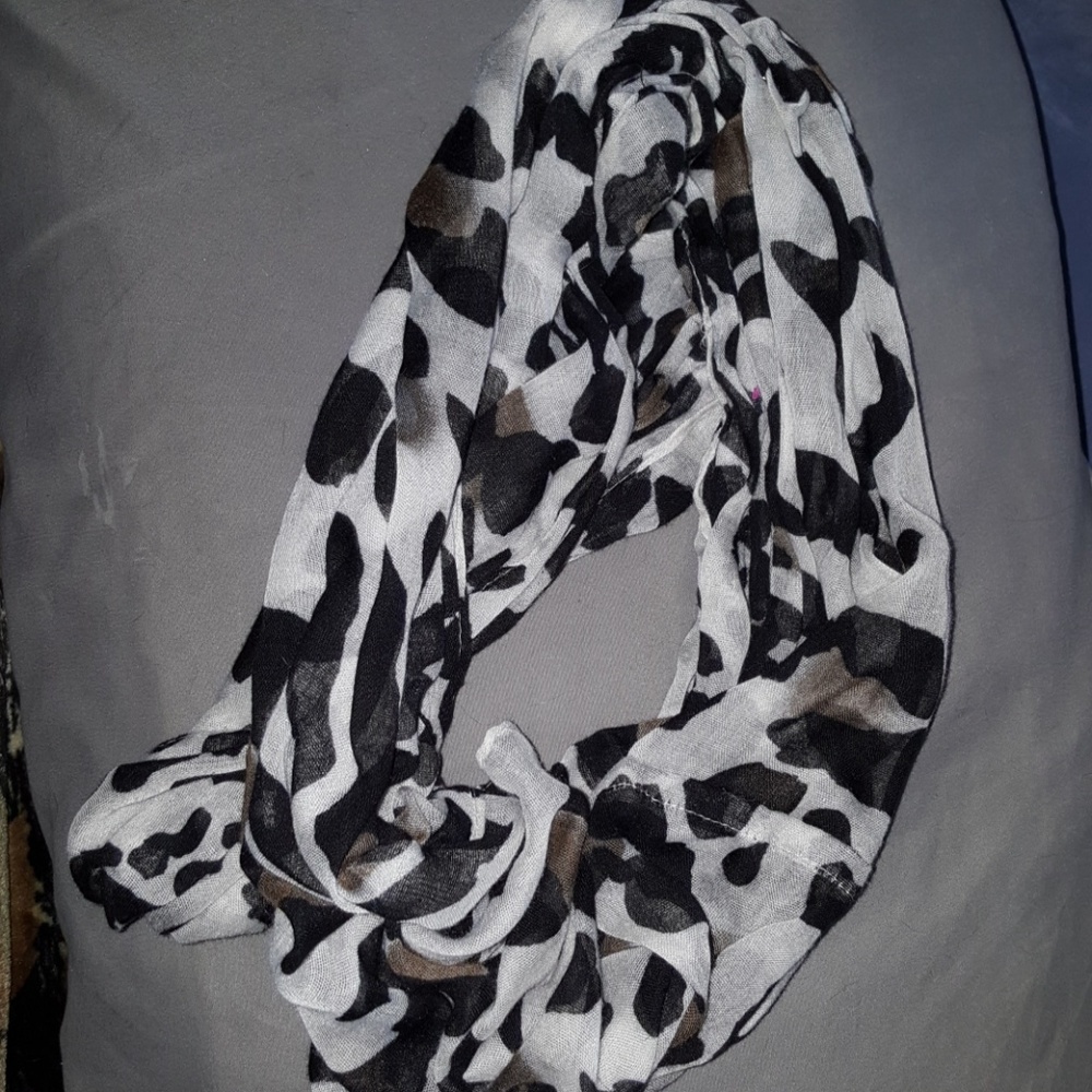 Animal Print scarf